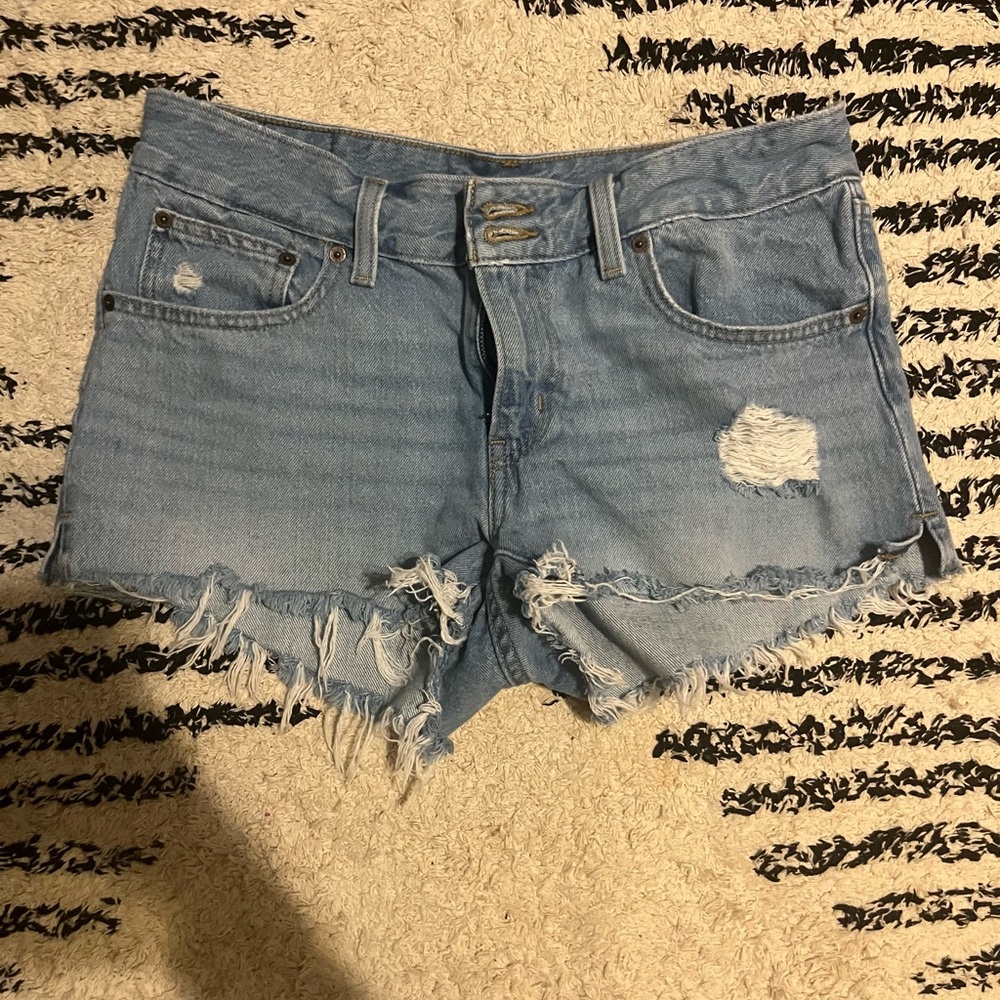 Levi’s denim shorts
